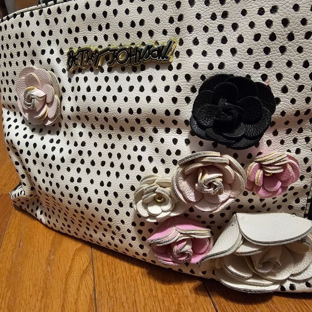 Betsey Johnson Leather Tote Purse - Picture 3 of 4